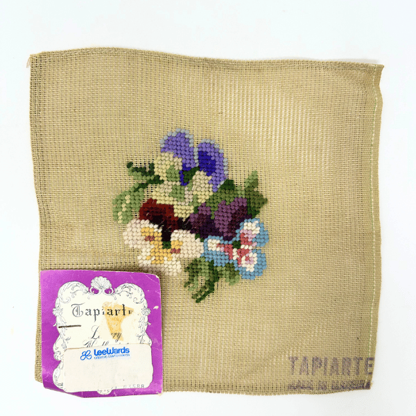 Tapiarte Pre-worked Vintage Needlepoint Canvas #006