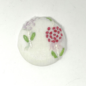 Red & White French Knot Needle Minder